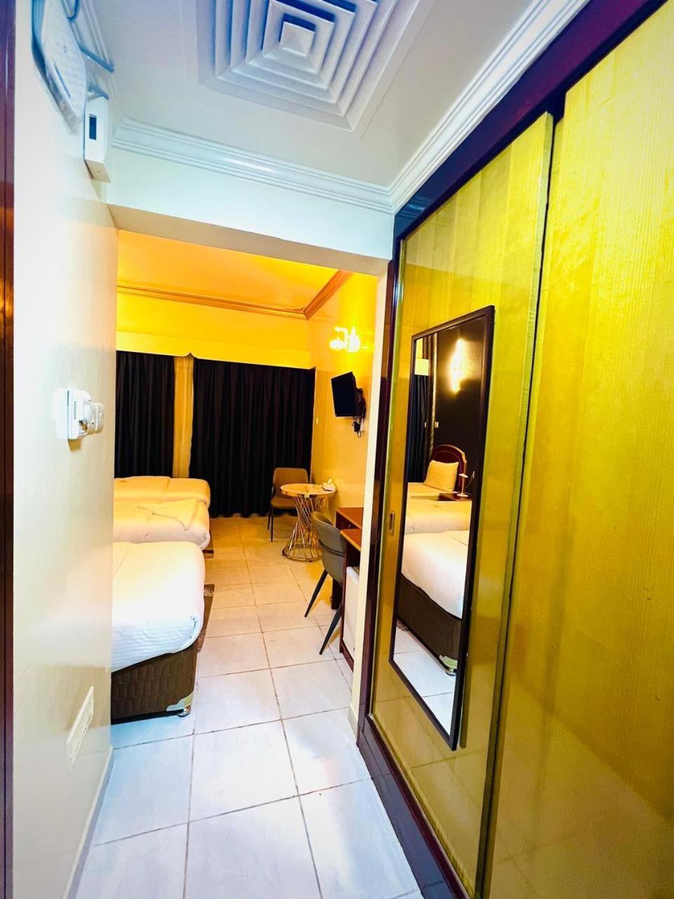 Galaxy Star Hotel Dubaj Exteriér fotografie